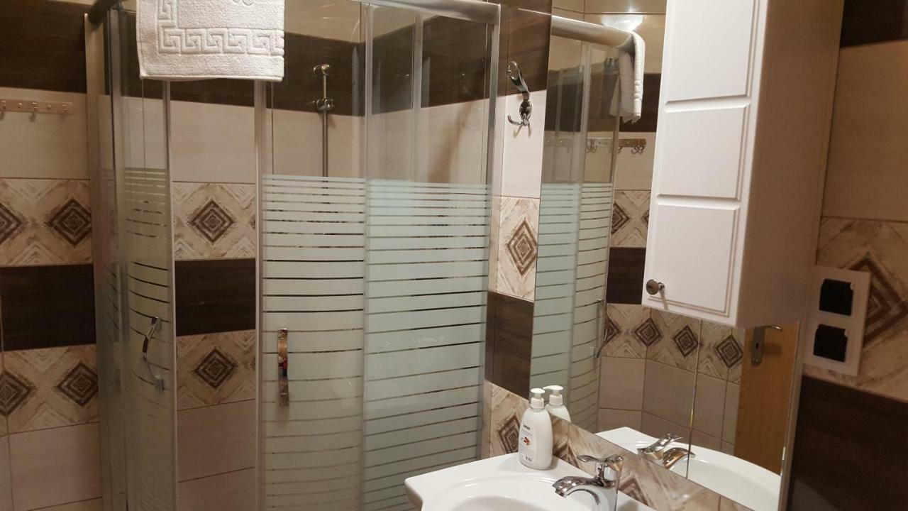 Apartman Marica ราโควิซา ภายนอก รูปภาพ
